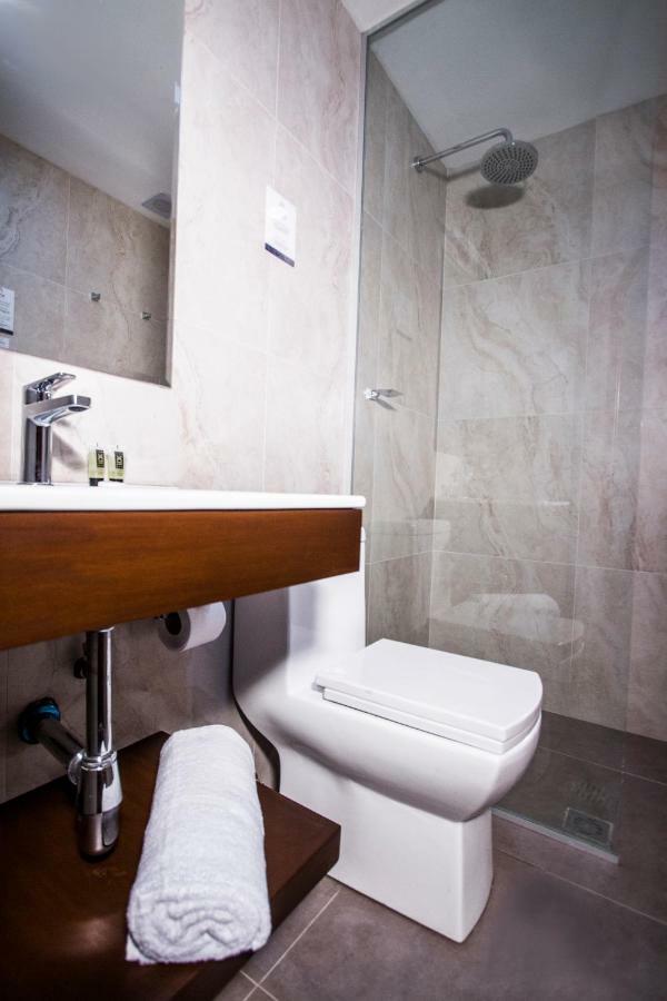לה פאז Altus Express Hotel מראה חיצוני תמונה