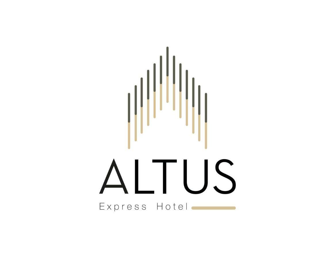 לה פאז Altus Express Hotel מראה חיצוני תמונה